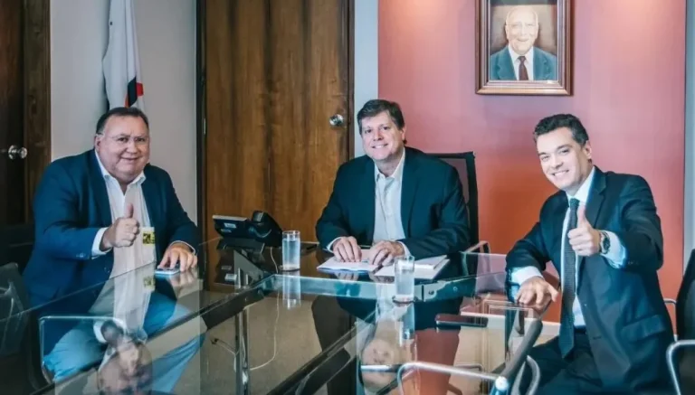 BERNARDO-BALEIA-E-WALTER