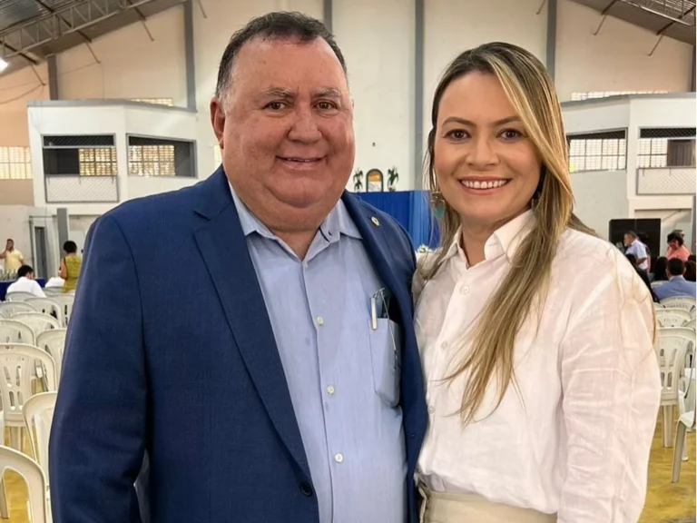 Dr. Bernardo e Kaline Amorim