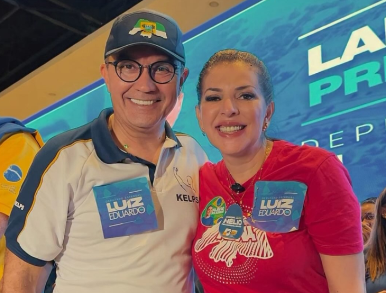 Kelps-e-nina-souza-em-evento-de-Luiz-eduardo-deputado-estadual-junho-de-2026