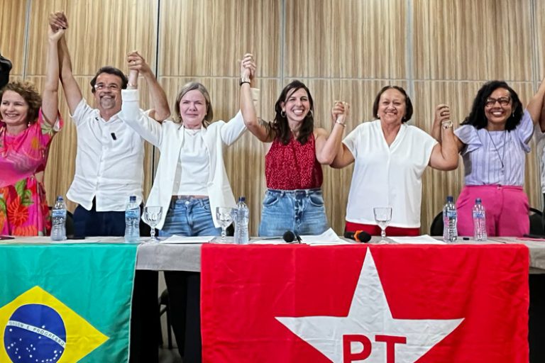 natalia-gleisi-e-fatima-bezerra-divulgaccca7acc83o-4-2